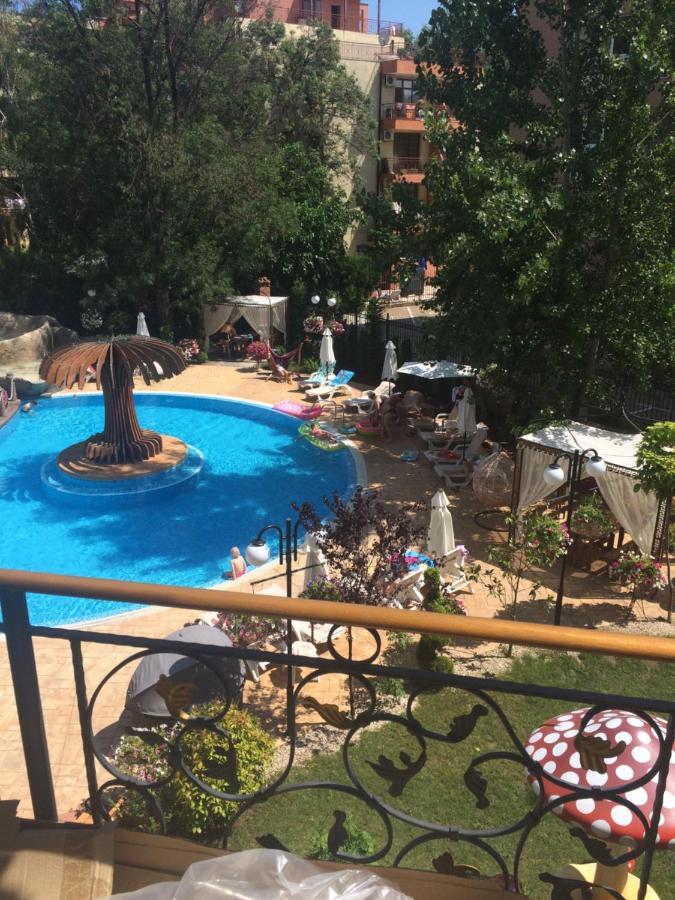 Apartments Sweet Home 4 Солнечный берег Экстерьер фото