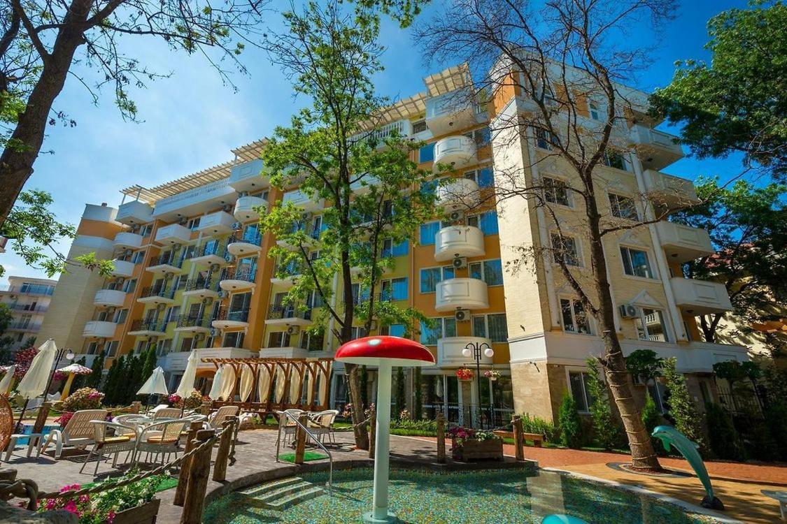 Apartments Sweet Home 4 Солнечный берег Экстерьер фото